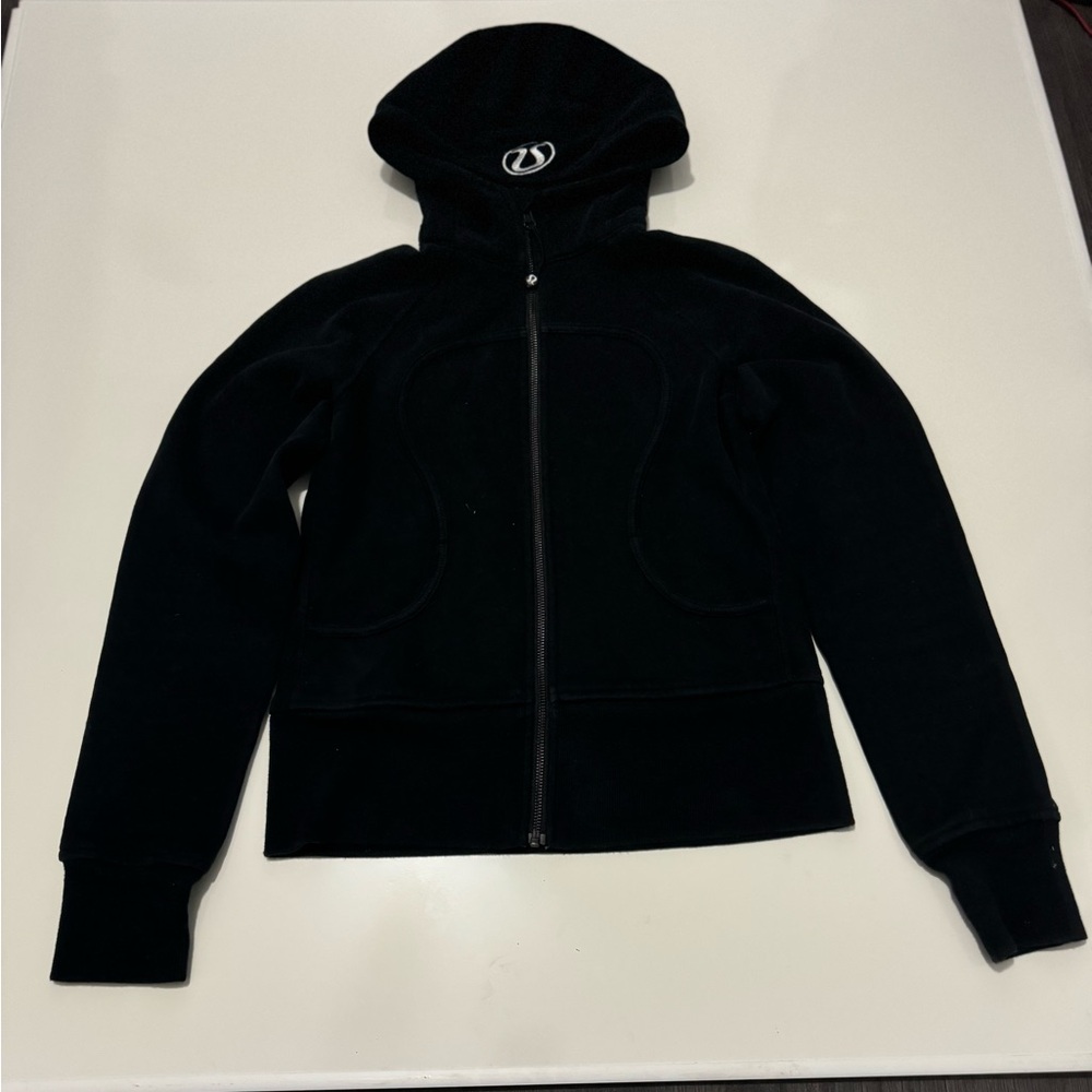 Lululemon black jacket size 6